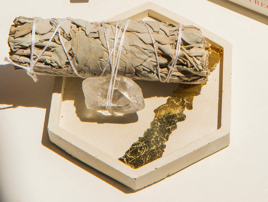 Salvia con cuarzo blanco